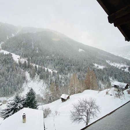 Qi-Lin Hotel Restaurant Ayer 외부 사진