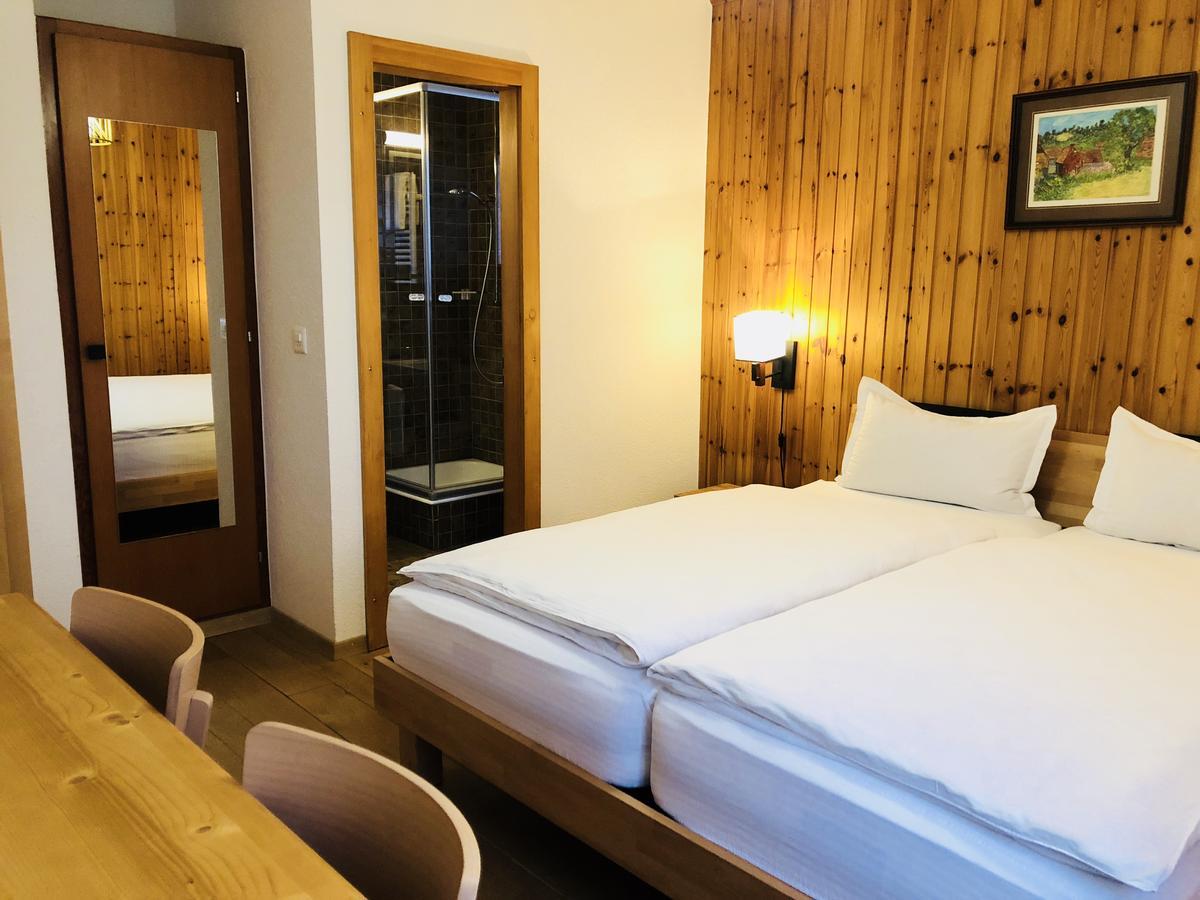 Qi-Lin Hotel Restaurant Ayer 외부 사진