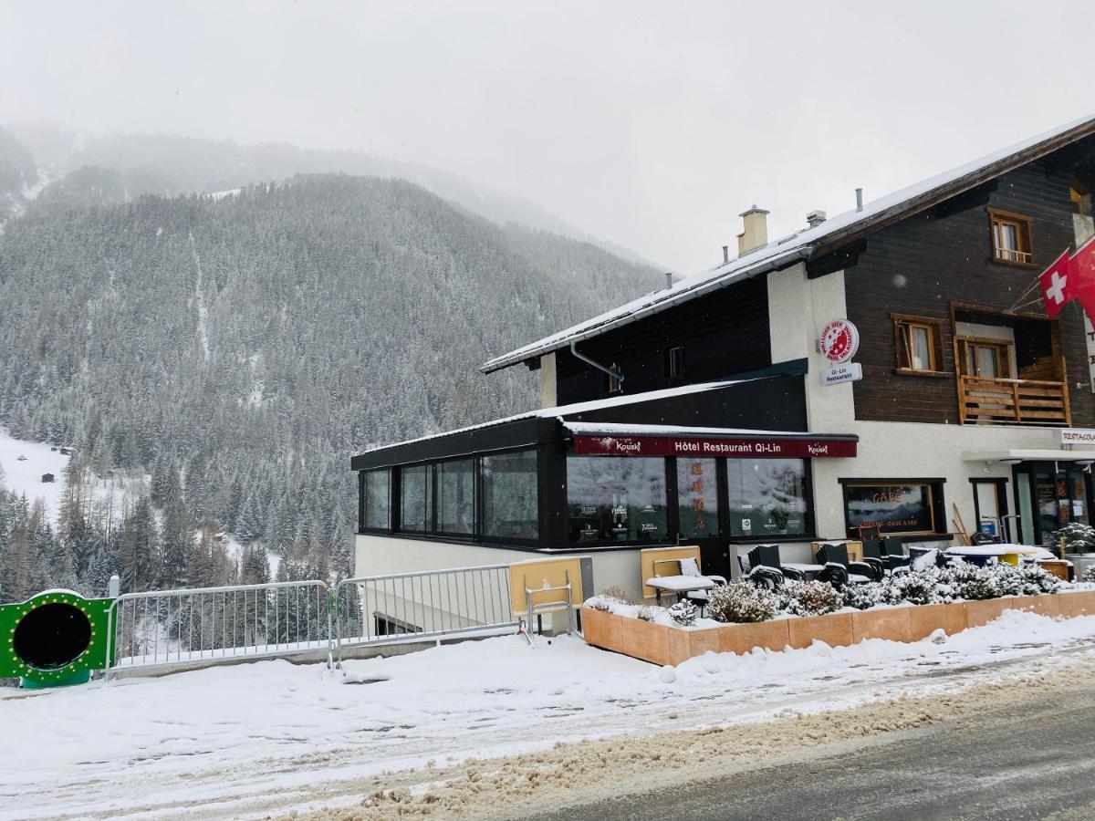 Qi-Lin Hotel Restaurant Ayer 외부 사진