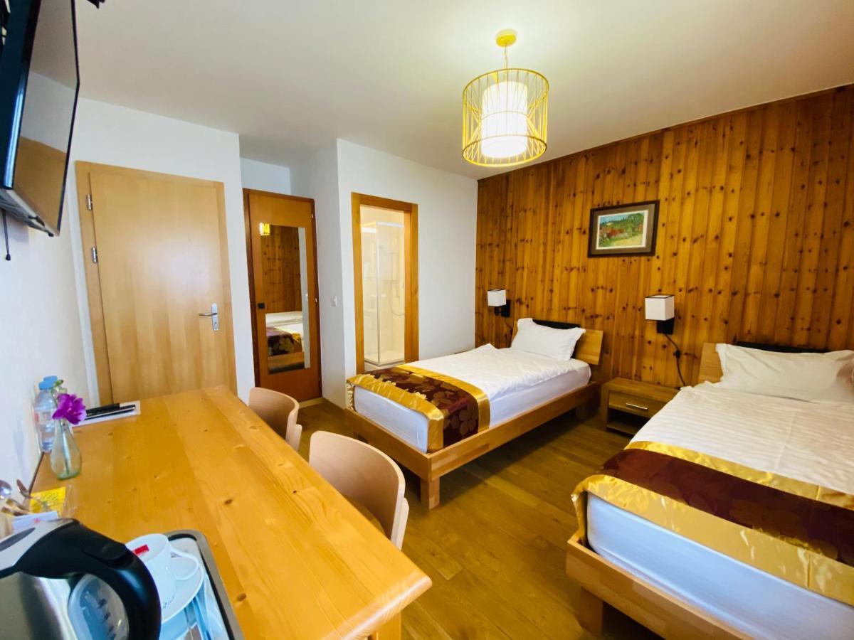 Qi-Lin Hotel Restaurant Ayer 외부 사진